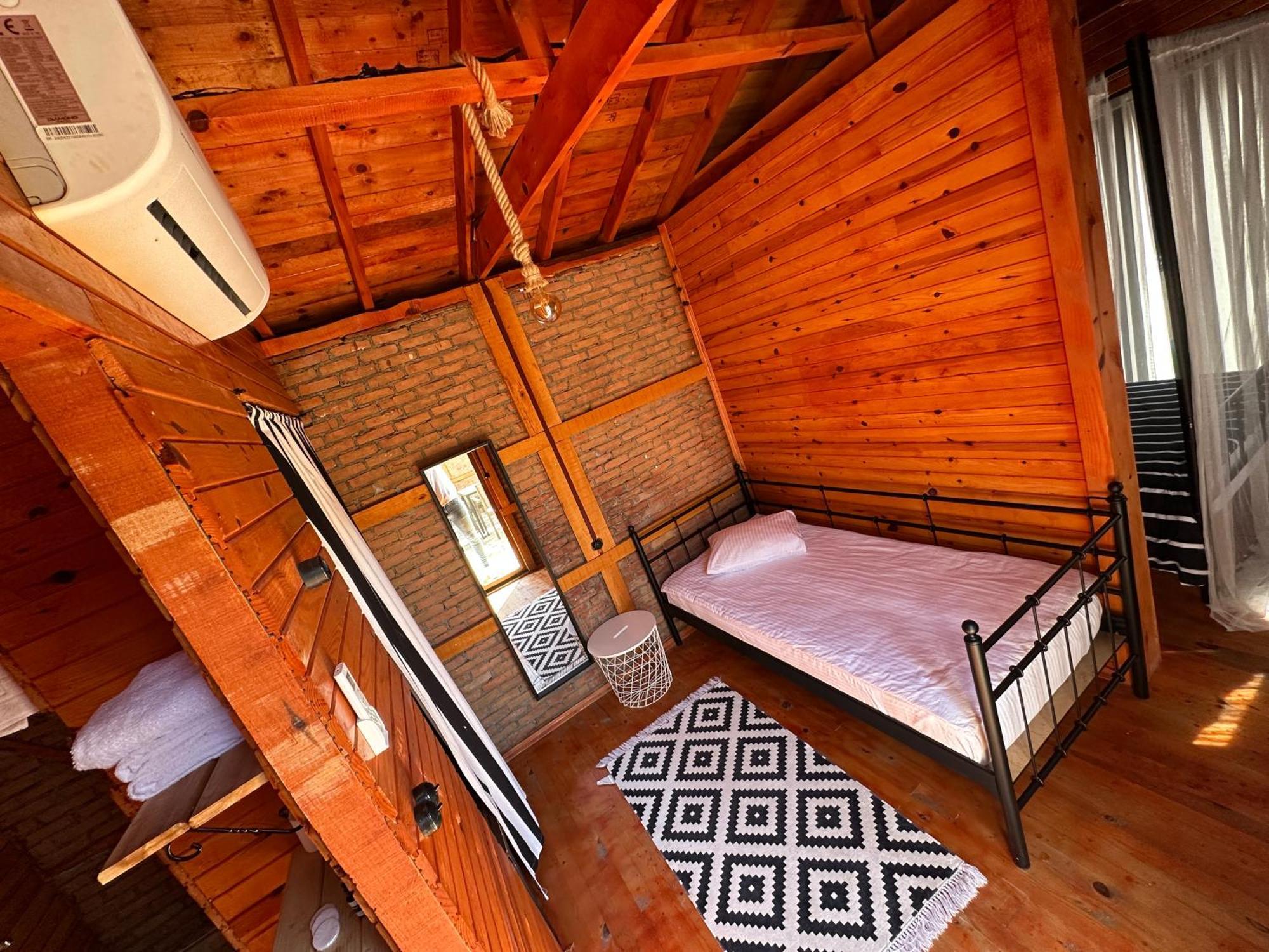 Bed and Breakfast Otantik Tas Ev à Dalaman Extérieur photo