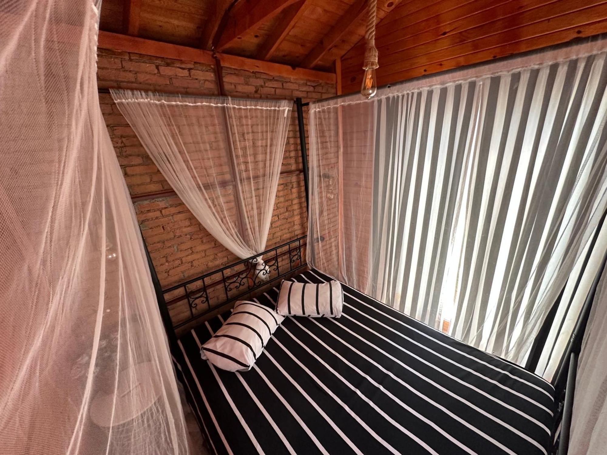 Bed and Breakfast Otantik Tas Ev à Dalaman Extérieur photo