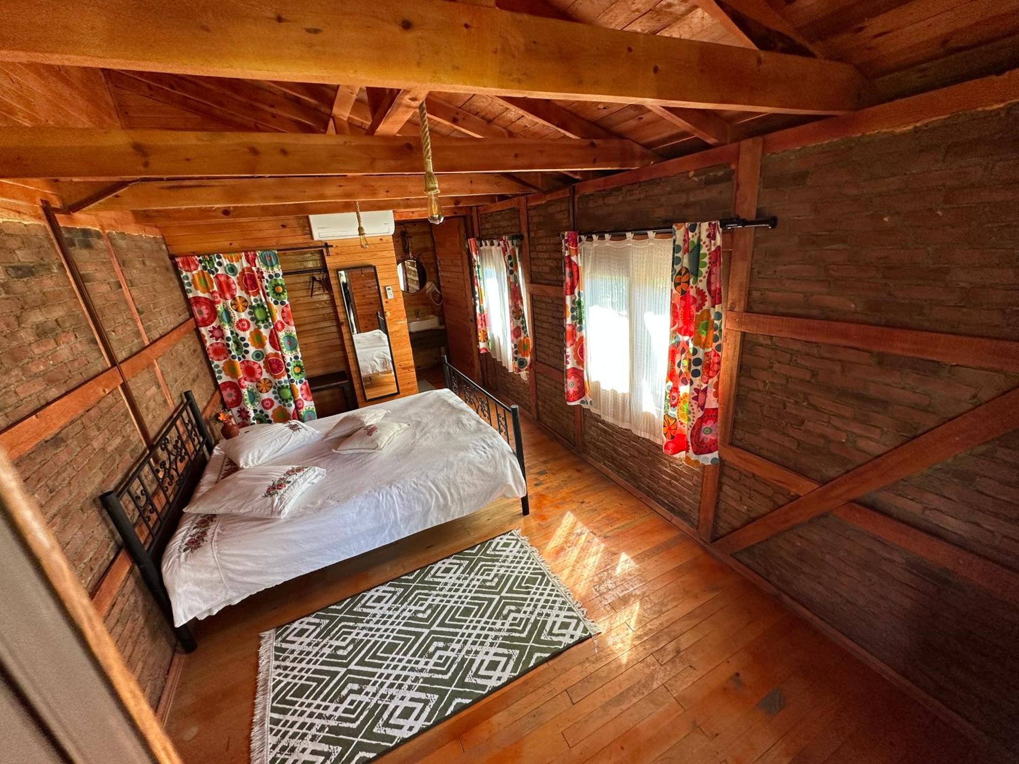 Bed and Breakfast Otantik Tas Ev à Dalaman Extérieur photo